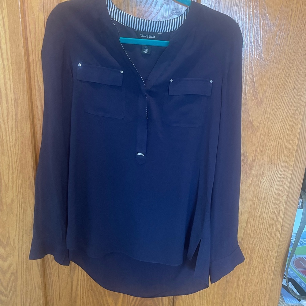 White House Black Market Navy Split-Hem Long-Sleeve Blouser